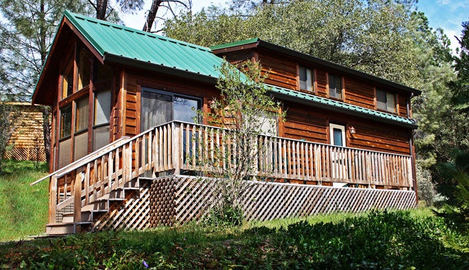 Yosemite-Pines-Cabin_680 Yosemite Pines RV Resort and Family Lodging Cabin