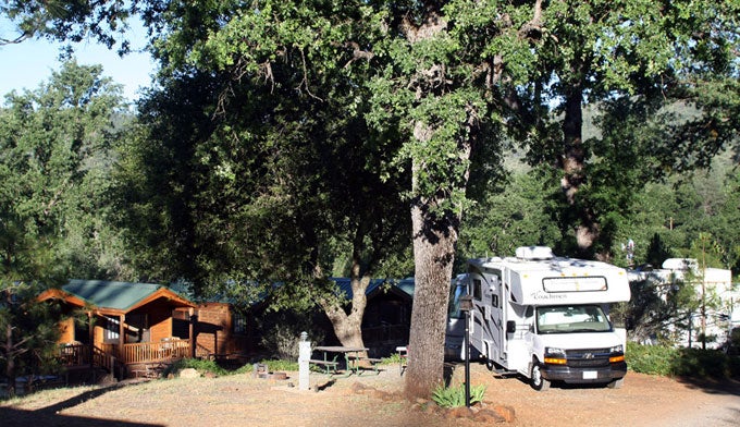 yosemite-pines-rv-cabins yosemite-pines-rv-cabins