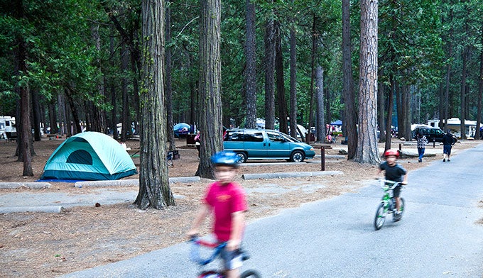 YT-Upper-Pines-Campground-bike_Ordelheide_680 Kids bike in Yosemite's Upper Pines Campground