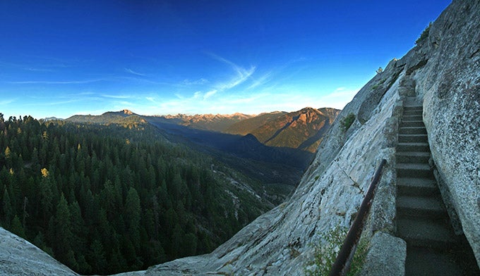 Sequoia-Moro-Rock_NPS-RCain_680 Moro Rock in Sequoia National Park