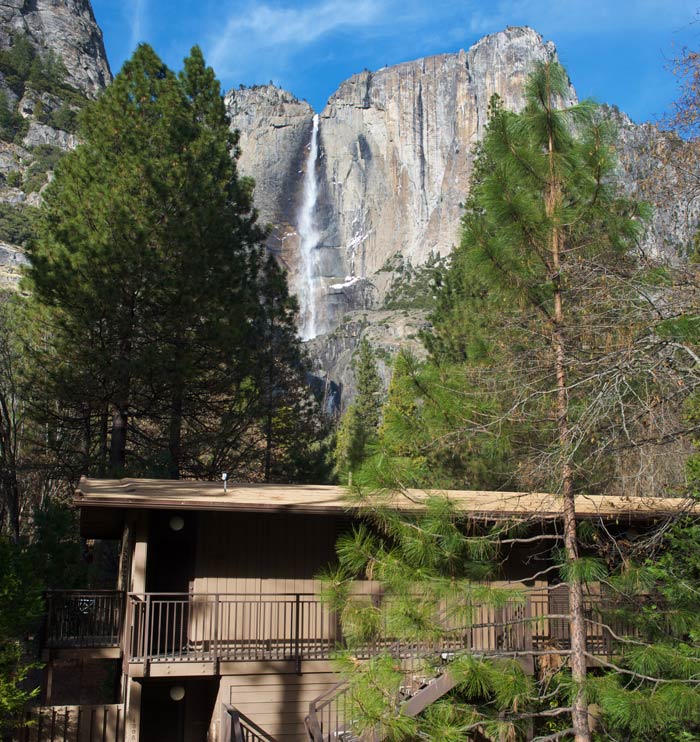 Aramark-YOValleyLodge-YosemiteFalls_courtesy_700v Yosemite Valley Lodge under Yosemite Falls