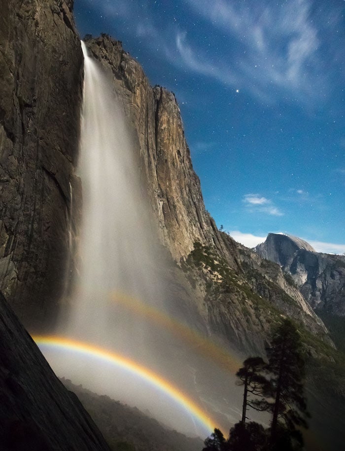 Upper-Yosemite-Falls-Moonbow_Ordelheide_700v Upper Yosemite Falls with a Moonbow