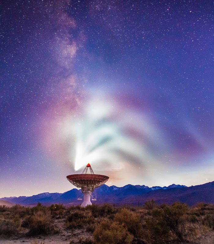 Bishop-OwensValleyRadioObservatory-MilkyWay_MichaelCheung_courtesy_700v Milky Way at Owens Valley Radio Observatory near Bishop in Inyo County