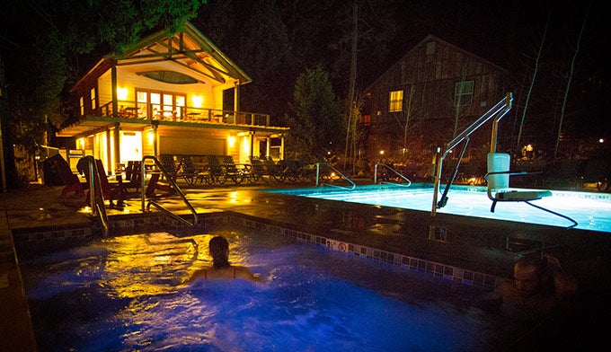 Evergreen-Lodge-Hot-Tub-Star-Gazing_KimCarrollPhotography_680 Hot tub stargazing at Evergreen Lodge. Photo by Kim Carroll Photography